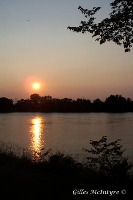 Sunset  /  Coucher soleil.jpg
