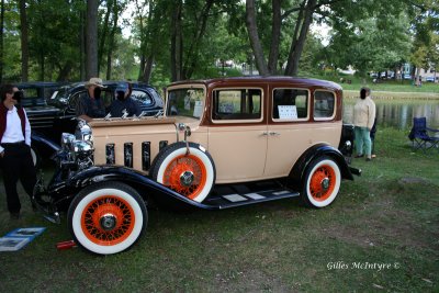 Chevrolet Special Sedan 1932.jpg