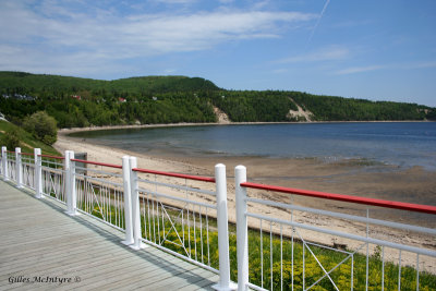 Walk near the beach / Promenade face à la plage.jpg