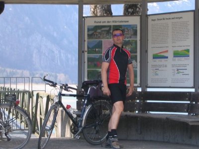 Rund um den Klntalersee auf dem Weg zum Pass