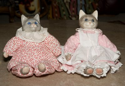 A couple of dolls ( -- TWO -- )