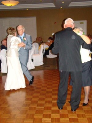 Bob-Fran 50th rh614.JPG