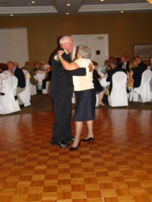 Bob-Fran 50th rh617.JPG