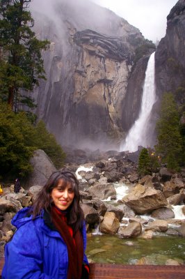 Yosemite_Lower_Falls_Beatriz.jpg