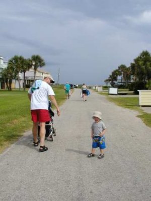 walking to the beach with g&g