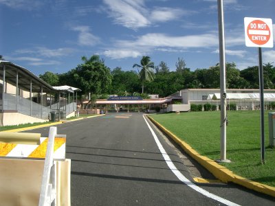 Ft. Buchanan, Antilles High School