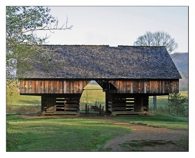 cantileaver barn in the smokeys