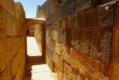Hallabat Palace 2.JPG