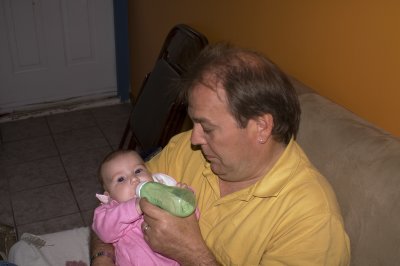 Kallyann & Grand-Papa (moi) PICT4919.jpg