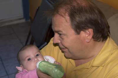 Kallyann & Grand-Papa (moi) PICT4920.jpg