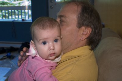 Kallyann & Grand-Papa (moi)PICT4923.jpg