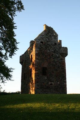 Greenknowe Tower 15.jpg