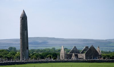 Kilmacduagh Round Tower and Cathedral