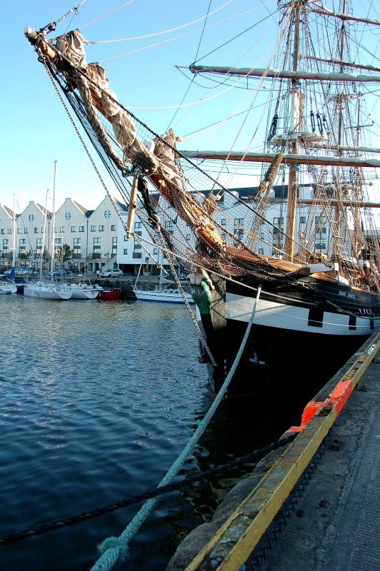 Another view of the Jeanie Johnston