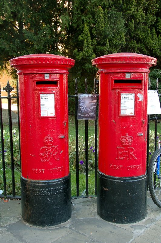 Seeing double in Cambridge.jpg