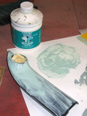Now on with the fine metal glaze.