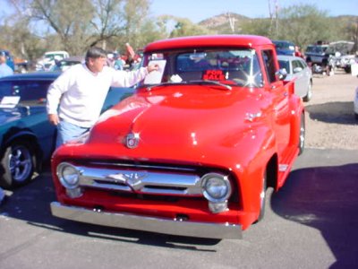 out of focus1956 Ford PU