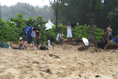 Shooting the photographers at Banzai Pipeline
