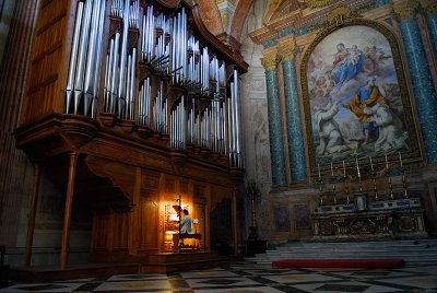 119 Organ in S Maria d Angeli.jpg
