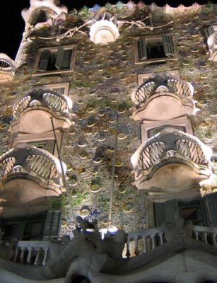 Gaudi's Casa de Buell