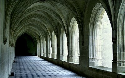 Fontevraud l'Abbaye - hallway