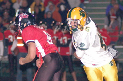2007-09-14_084 Ashwaubenon vs Green Bay East.jpg