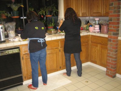 mom and sis preppin' the dinner