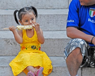 Enjoying the Corn,! Guanajuato, Mex.