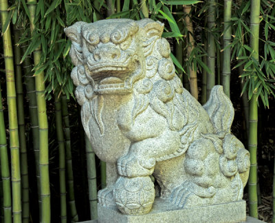 A Japanese lion statue.