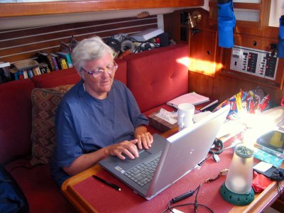 e-mail in the salon