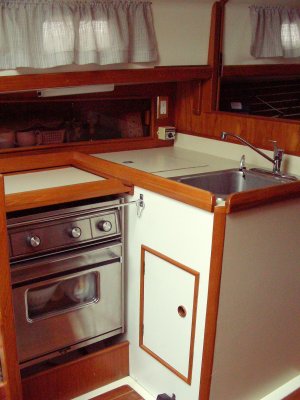 galley - two burner propane stove w/oven