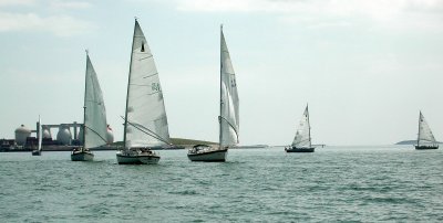 3 33s close together off the LNG plant