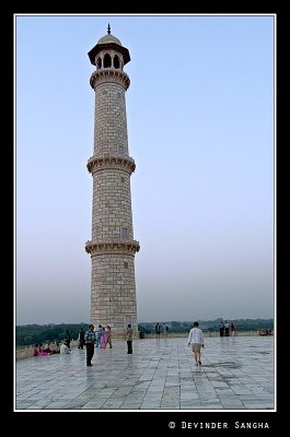Taj Mahal  Minaret 5525