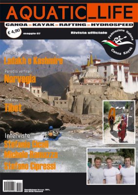 La copertina della rivista AcquaticLife Canoa Kayak - Maggio 2007