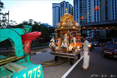 arrival of the chariots