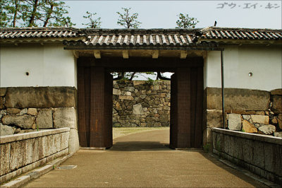 Nagoya Castle, entrance