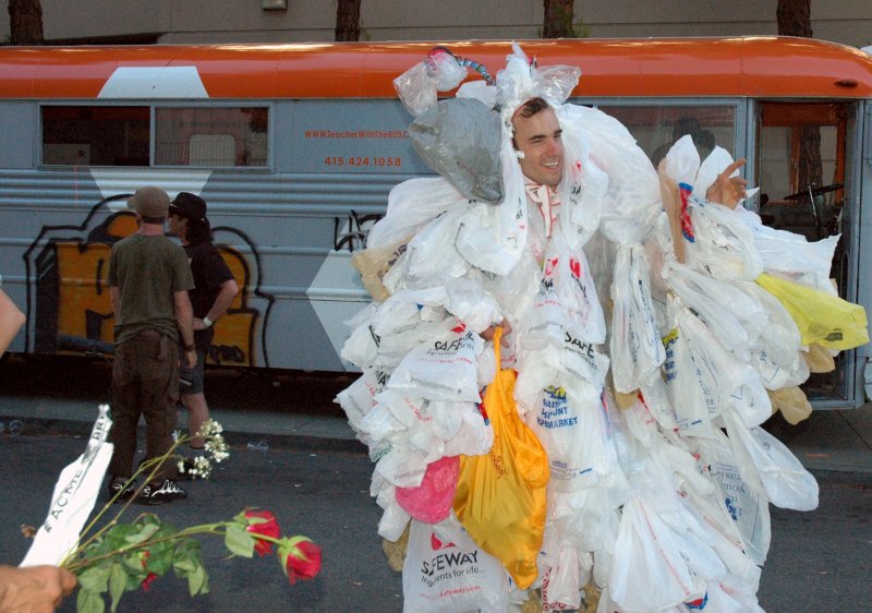 DSC_0377-recycled bride.jpg