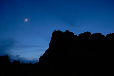 Mount Rushmore with the Moon and Venus