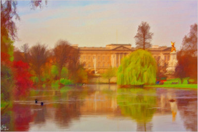 Buckingham Palace from St James Park.jpg