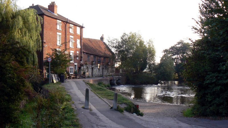 The Old Mill Hotel (Salisbury U.K.)