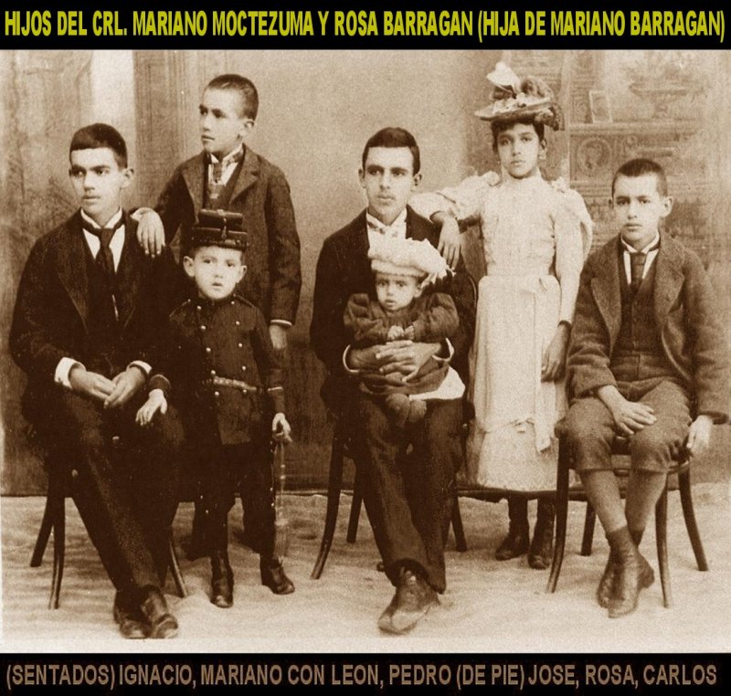 34_Ignacio, Mariano con Leon, Pedro, Jose, Rosa, Carlos.JPG