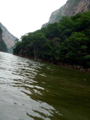 Ca¤on del Sumidero_Rio Grijalva_Chiapas_ 050.jpg