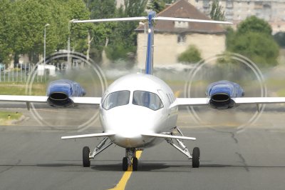 Hexair Piaggo P-180 Avanti F-GZPE