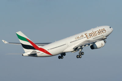 Airbus A 330-200 Emirates A6-EAD