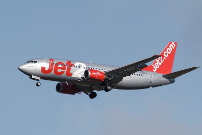 Boeing 737-300 Jet 2 com
