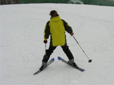 Sylvi fährt Ski