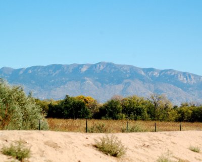 Sandia mountains 2006_1019Image0004.jpg