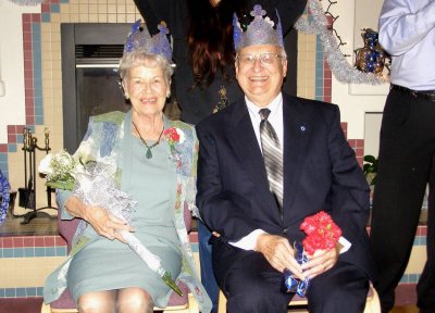 The King & Queen with their crowns on.