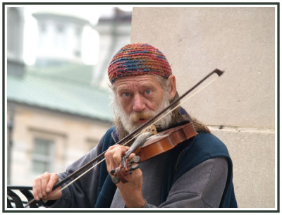 Street Performer - Kingston