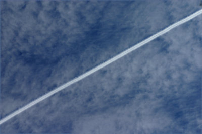Summer skies - vapour trail